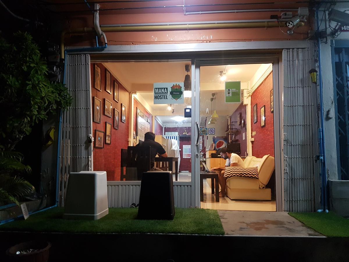 Mana Hostel Бангкок Экстерьер фото